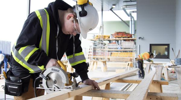 Five Reasons to Consider a Career in the Trades   