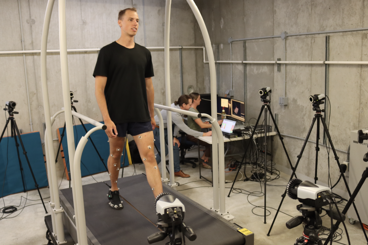 Jakob Tortorelli, Elise Cole and Dr. Mike Asmussen conduct research in Asmussen’s lab at the VIU Nanaimo campus