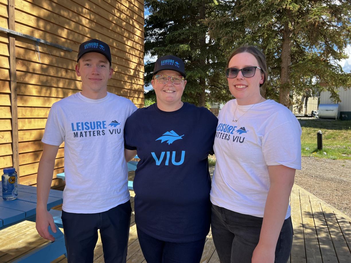 Picture of VIU Professor Aggie Weighill and two members of her research team